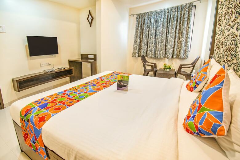Fabhotel Suyog Inn