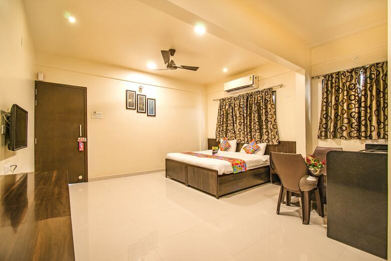 Fabhotel Suyog Inn