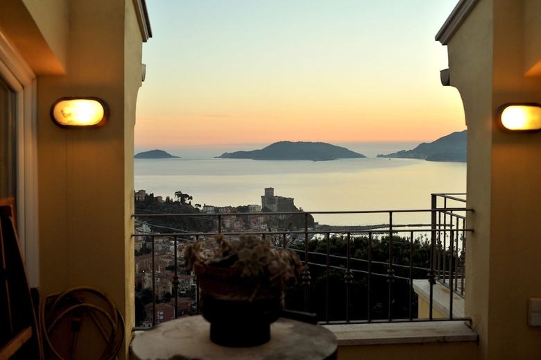 Bed & Breakfast Il Golfo Artisti E Poeti Villa Thea