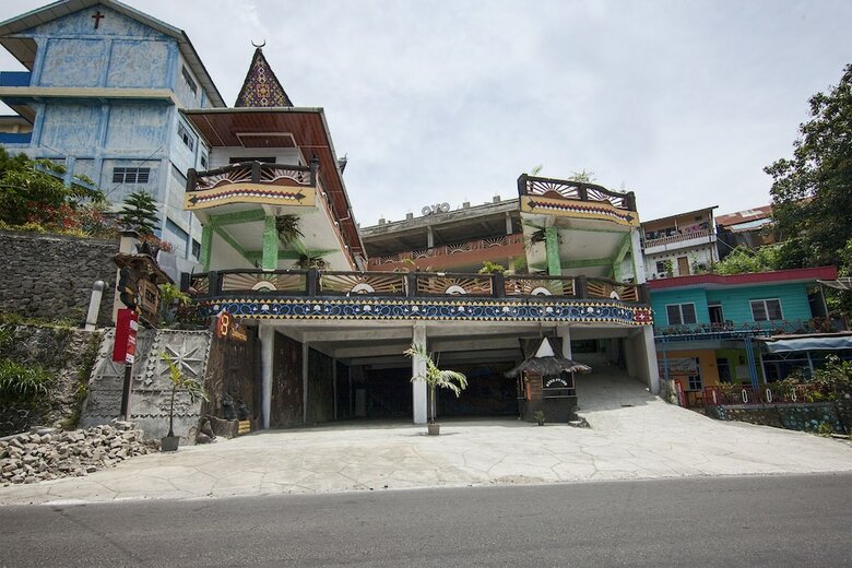 Hostal Oyo 559 3 Berastagi