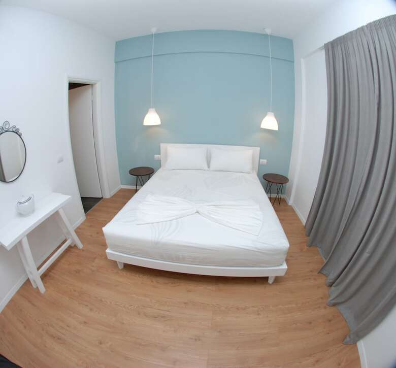 Hotel Kanes