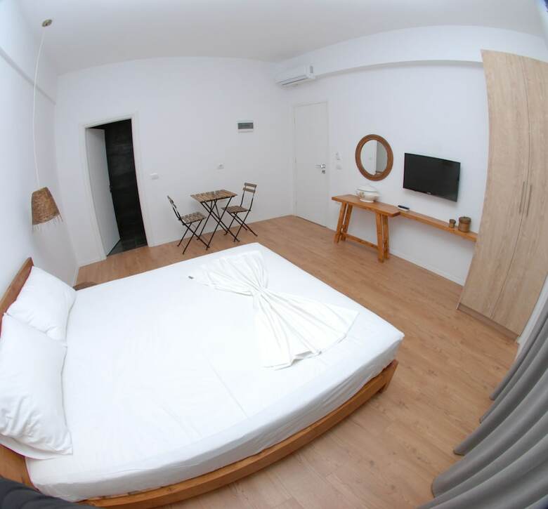 Hotel Kanes