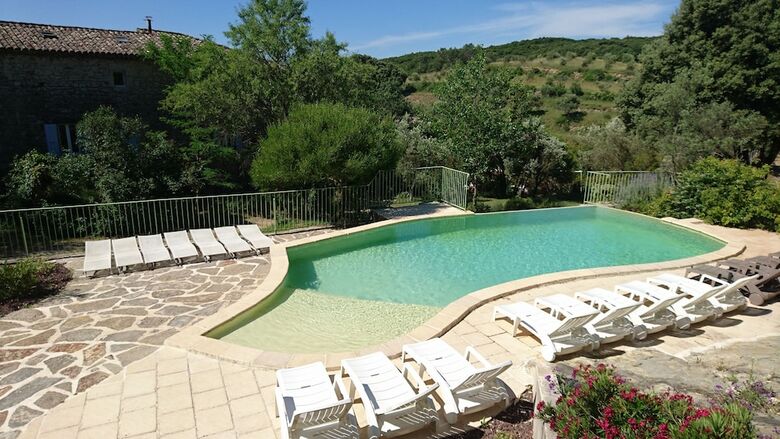 Bed & Breakfast Les Jardins Du Mas Evesque