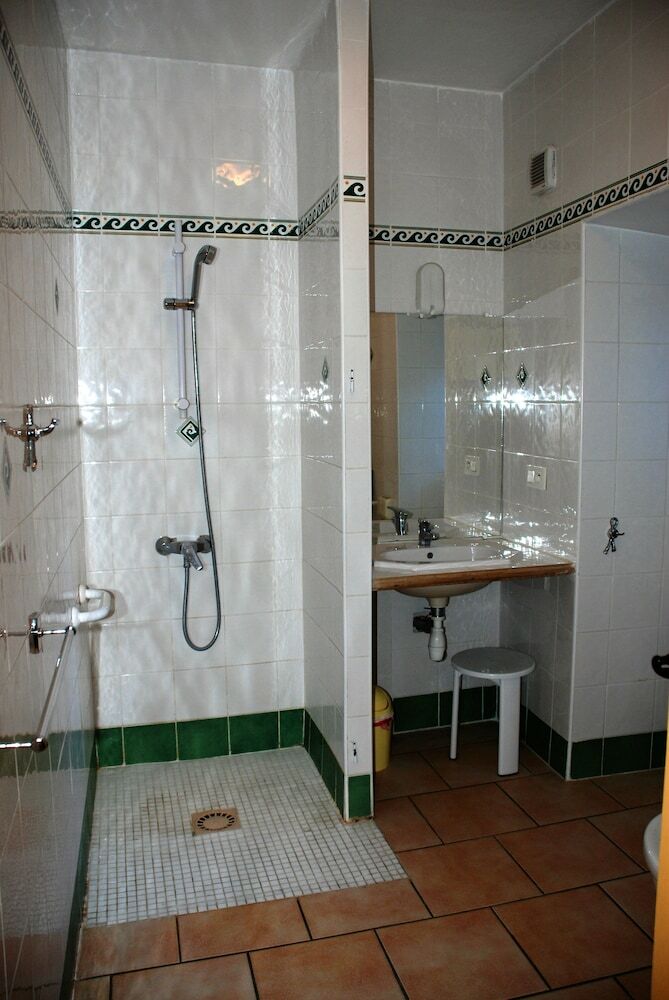 Bed & Breakfast Les Jardins Du Mas Evesque