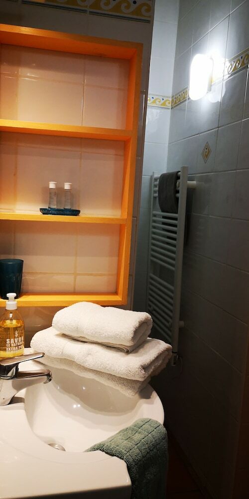 Bed & Breakfast Les Jardins Du Mas Evesque