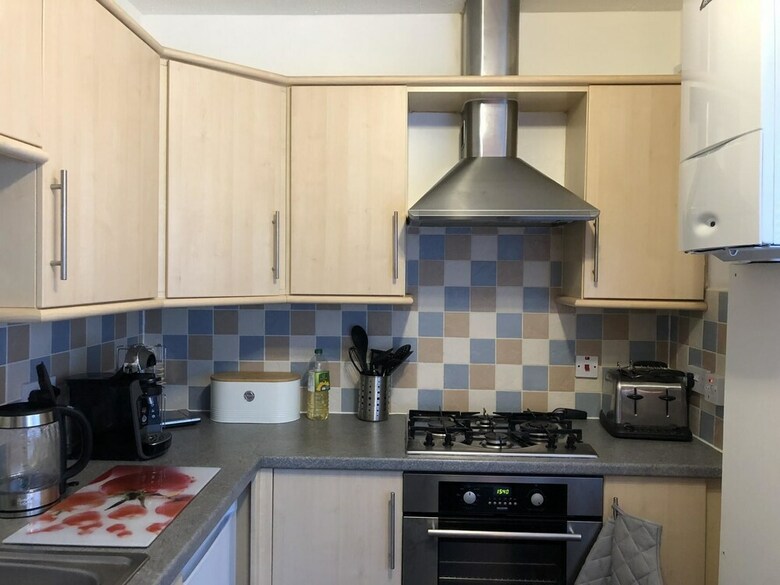 New Super 2bd Flat Near Dalkeith Town Centre
