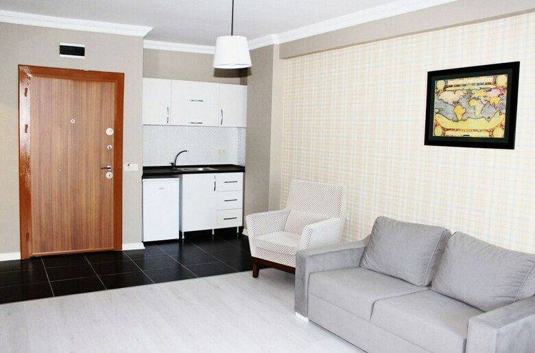 Hotel Maidos Suites