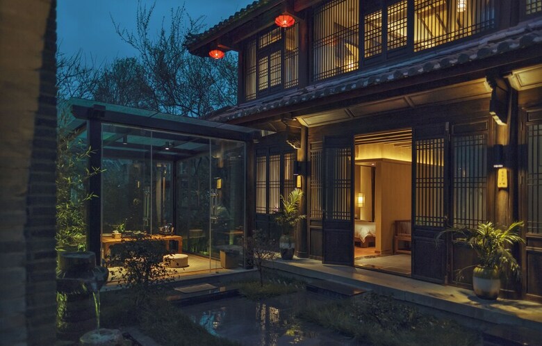 Lijiang Qilu Garden Hotel