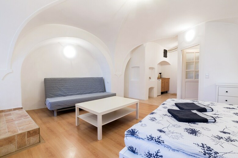 Hostal Charles Bridge Economic Hostel