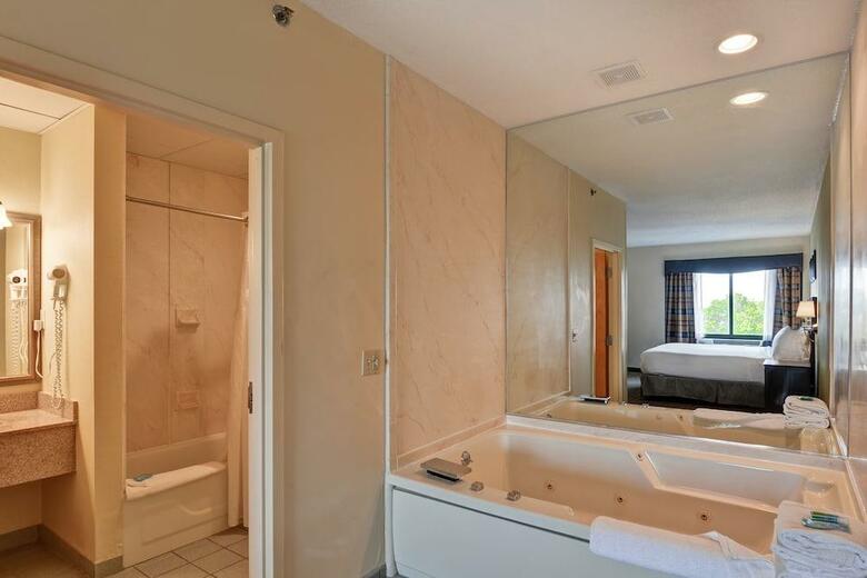 Hotel Holiday Inn Express Boston
