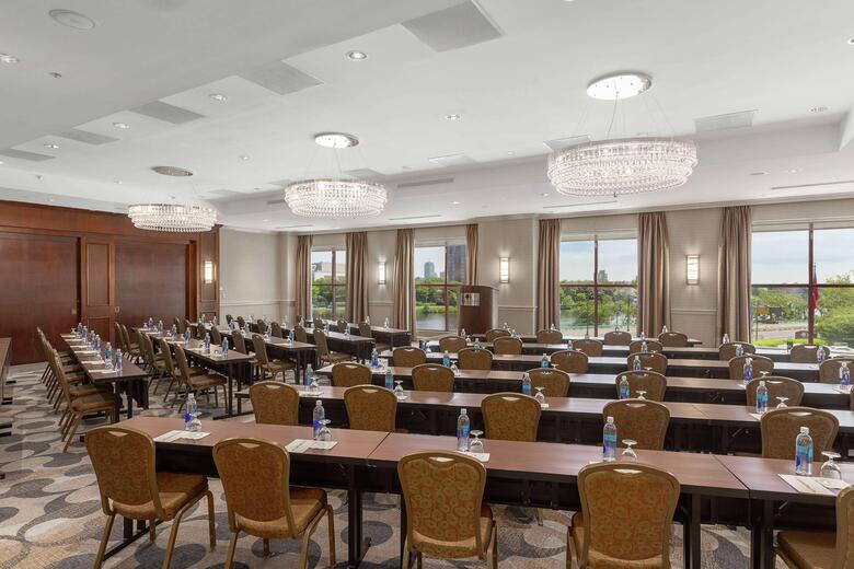 Hotel Doubletree Guest Suites Boston