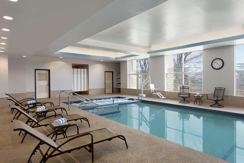 Hotel Doubletree Guest Suites Boston