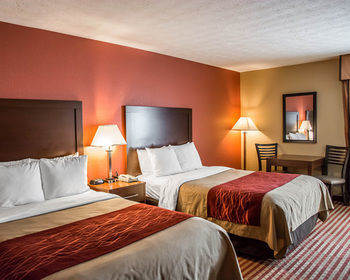 Hotel Comfort Inn & Suites