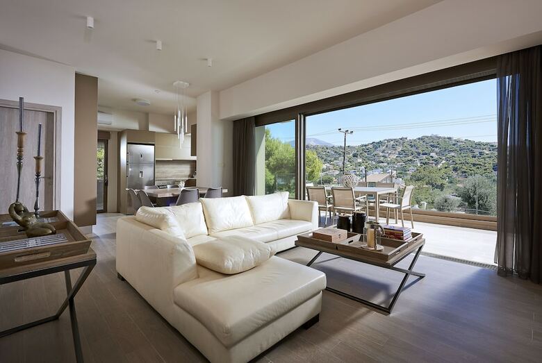Apartamentos Elaia Luxury Suites Lagonissi