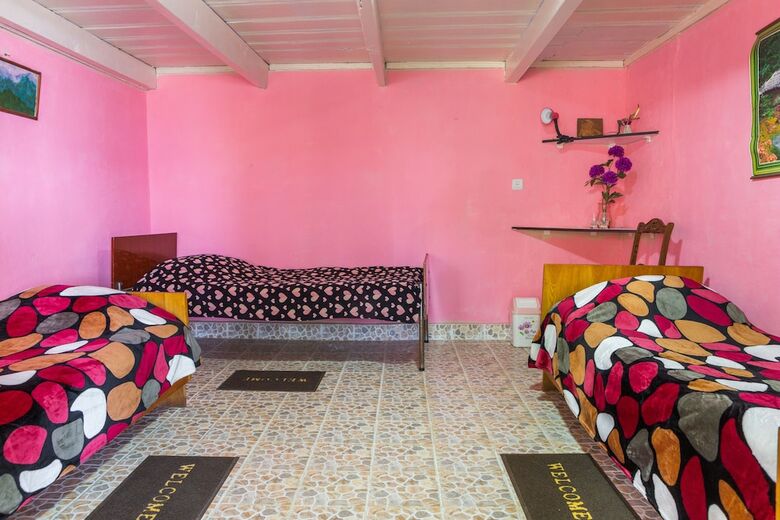 Hotel Manana