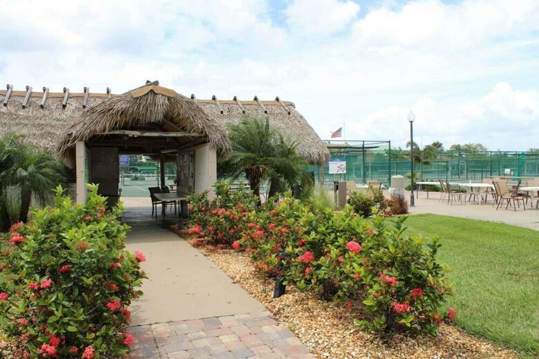 Beach & Tennis 3801
