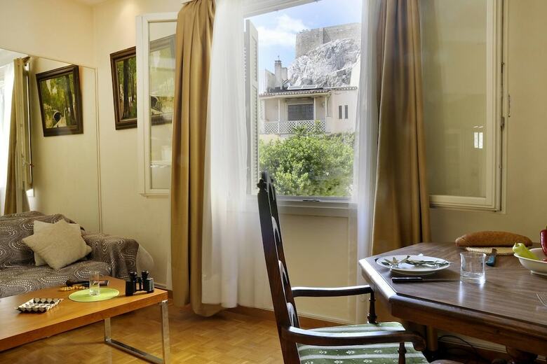 Historic Plaka Apartments