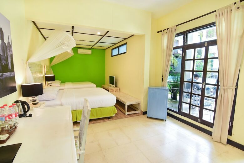 Bed & Breakfast Tigalima Homestay