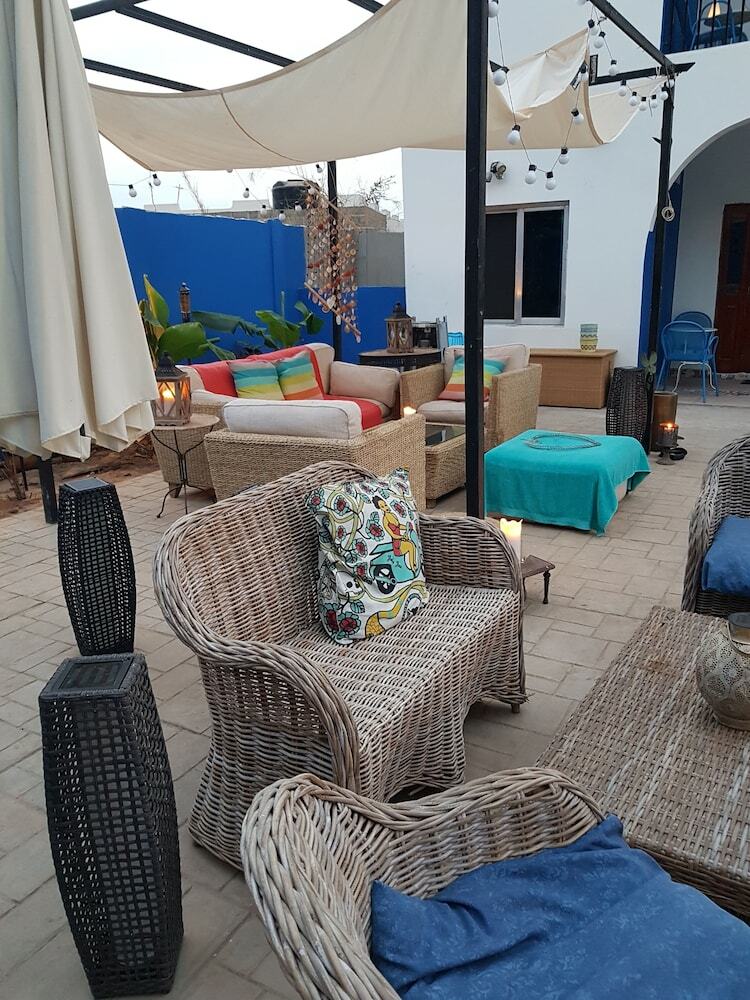 Camara Gardens Apartments With Pool