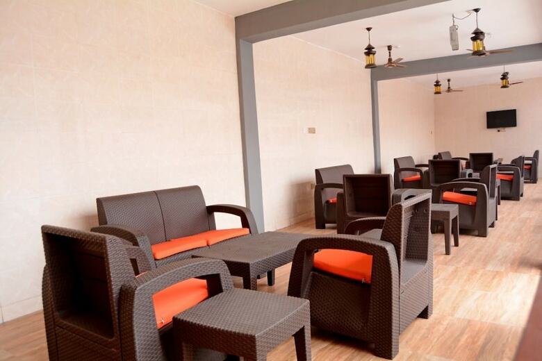 Mahogany Hotel And Suites