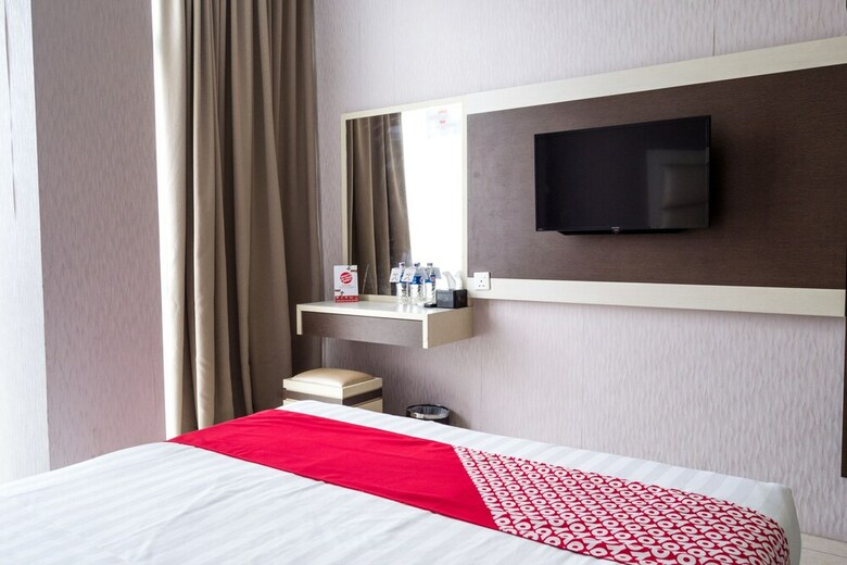 Oyo 676 Nasa Hotel