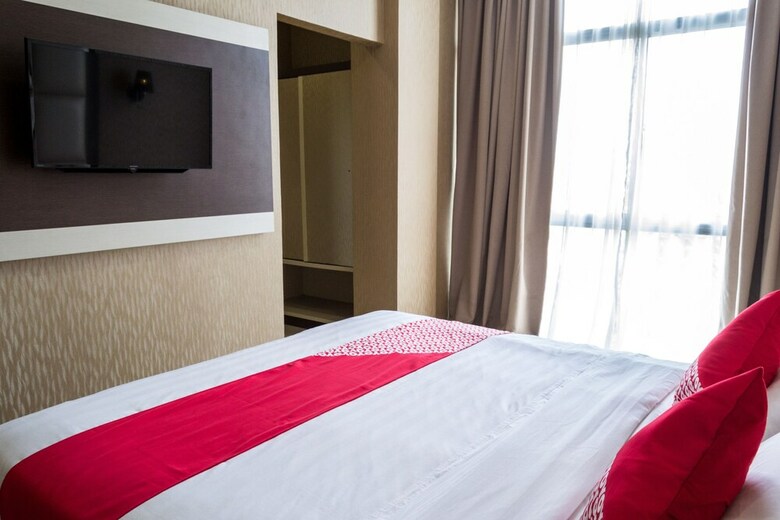 Oyo 676 Nasa Hotel