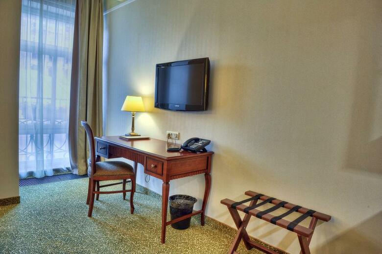 Garden Ring Hotel