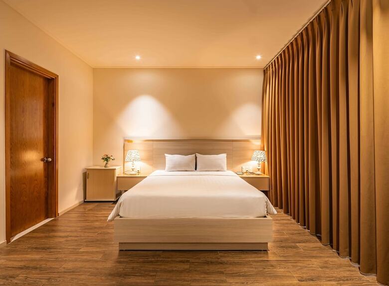 7s Hotel Simmi 1 & Apartment