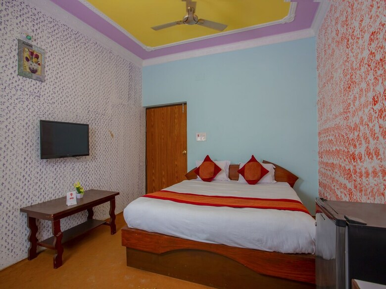 Oyo 333 Hotel Shree Krishna