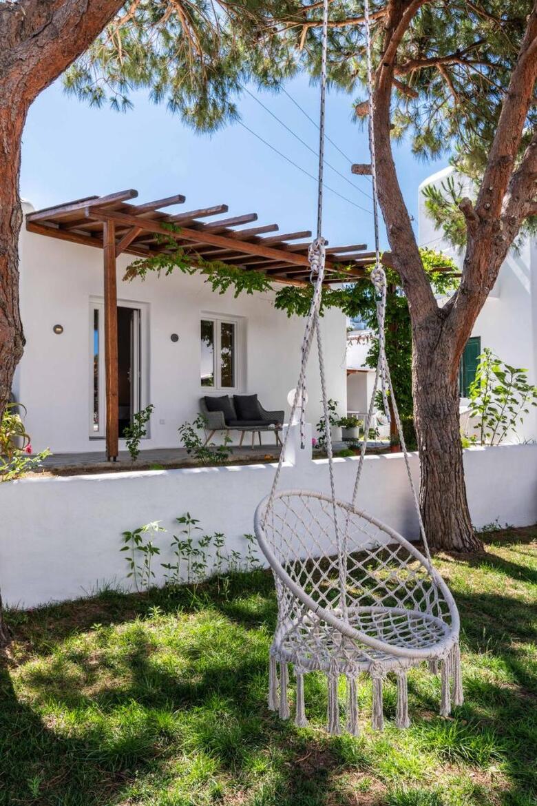 Secret Garden Apartments