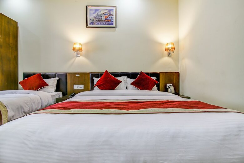 Hotel Oyo 350 Amrapali Cottage