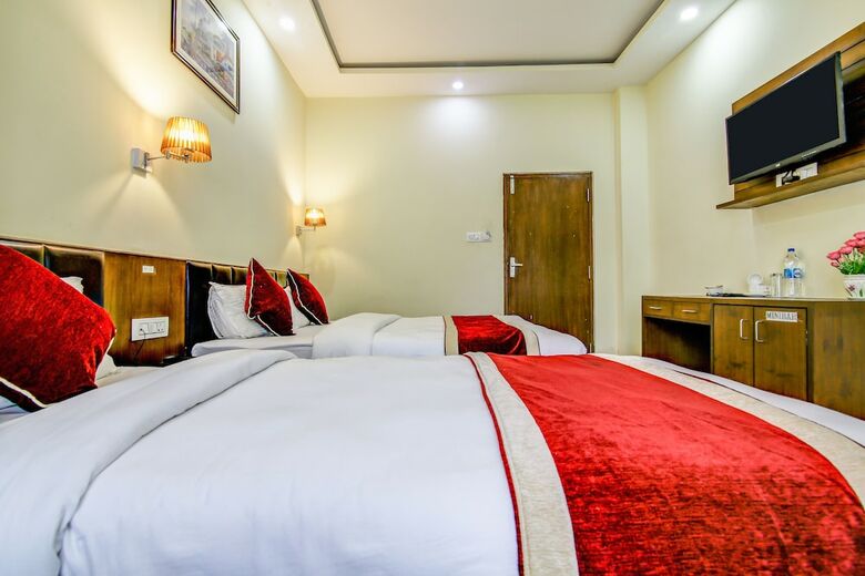 Hotel Oyo 350 Amrapali Cottage