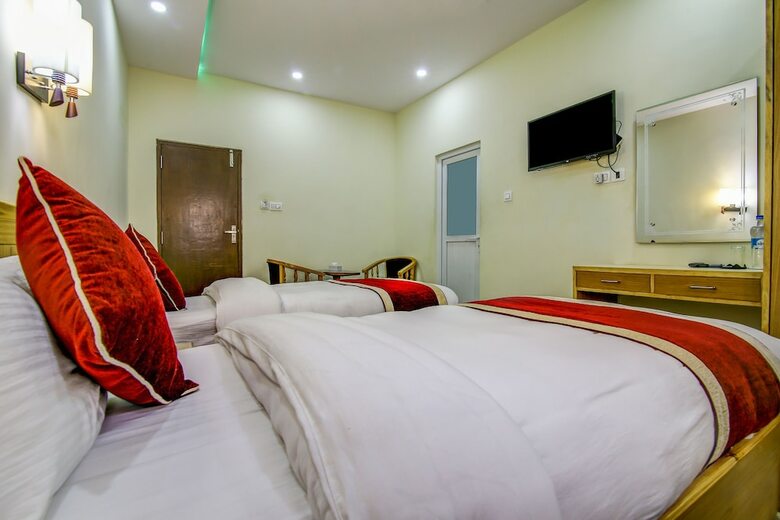 Hotel Oyo 350 Amrapali Cottage