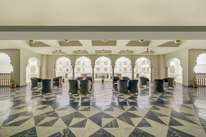 Hotel Zone Palace By The Park