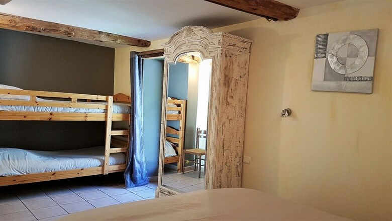 Hotel Chambre D'h�tes La Jarbelle - G�te Et Spa