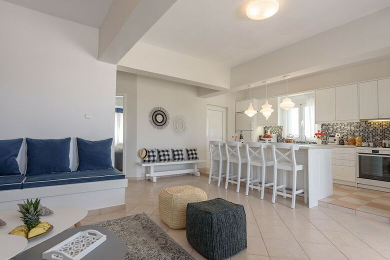 Apartamentos Rodanthi Hospitality