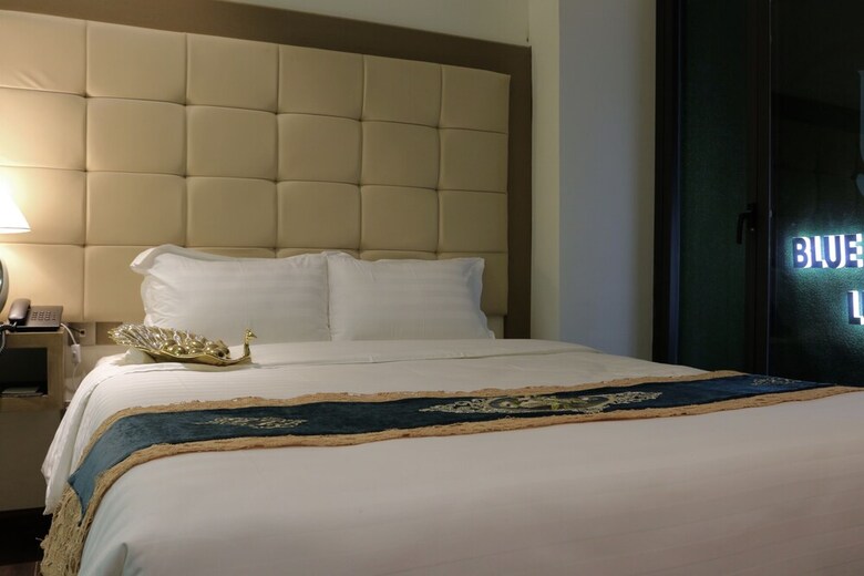 Blue Diamond Luxury Hotel