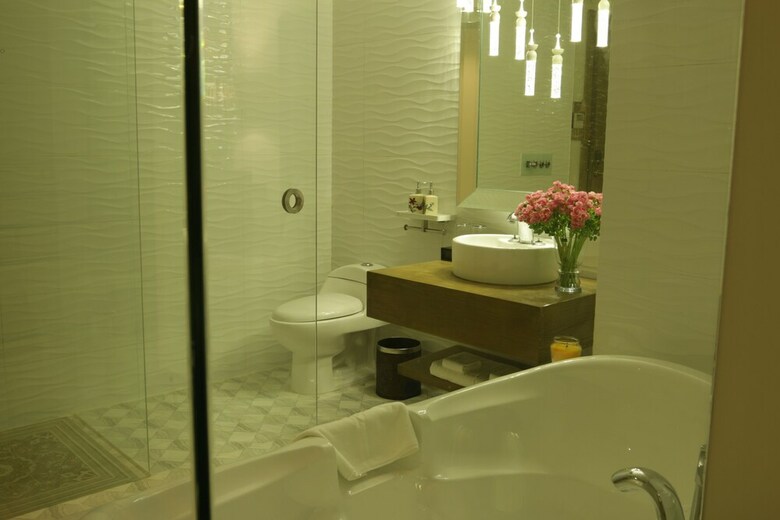 Blue Diamond Luxury Hotel