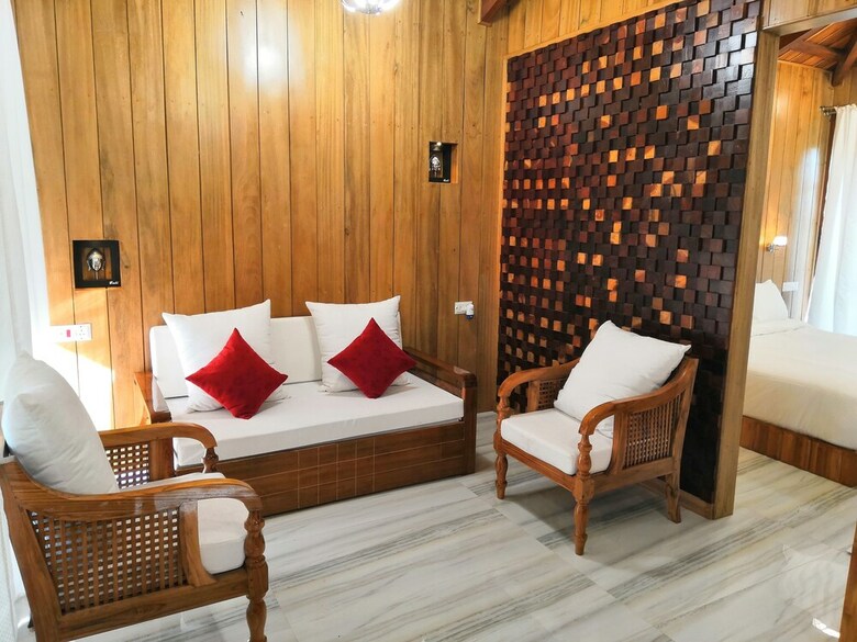 Hotel Rainforest Resort