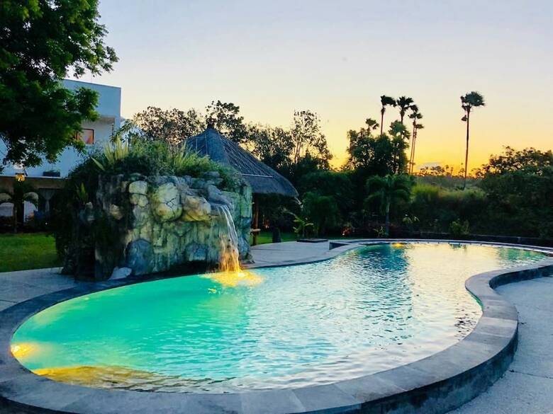 Hotel Bunga Laut