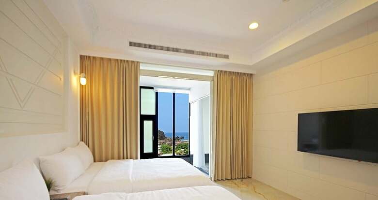 Bed & Breakfast House16