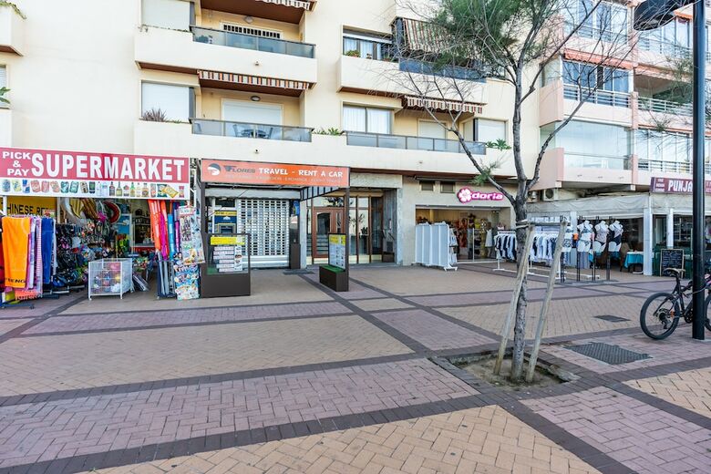 Apartamentos Sur Suites Lubina