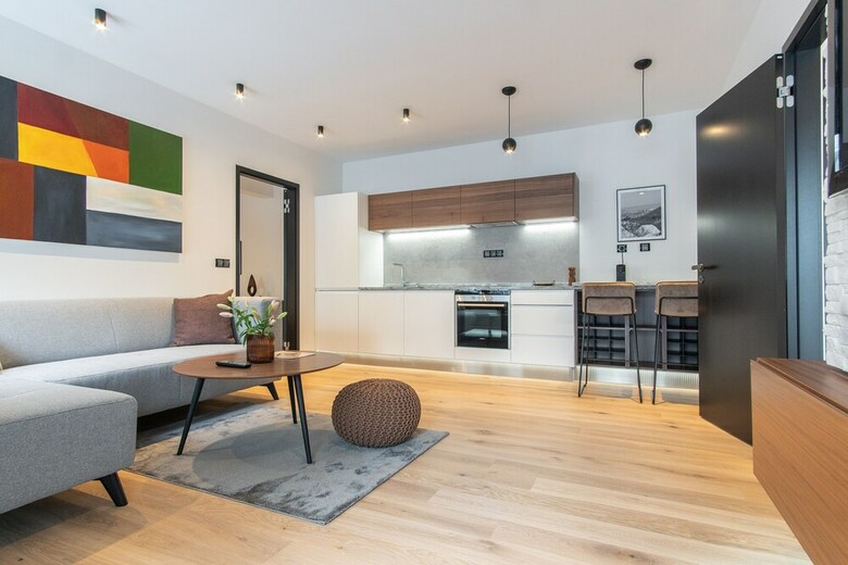 Apartamentos Modern Design Near Andel By Easybnb