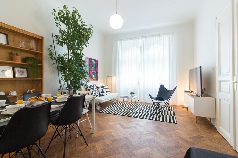Stylish Modern Apartment For 5 People