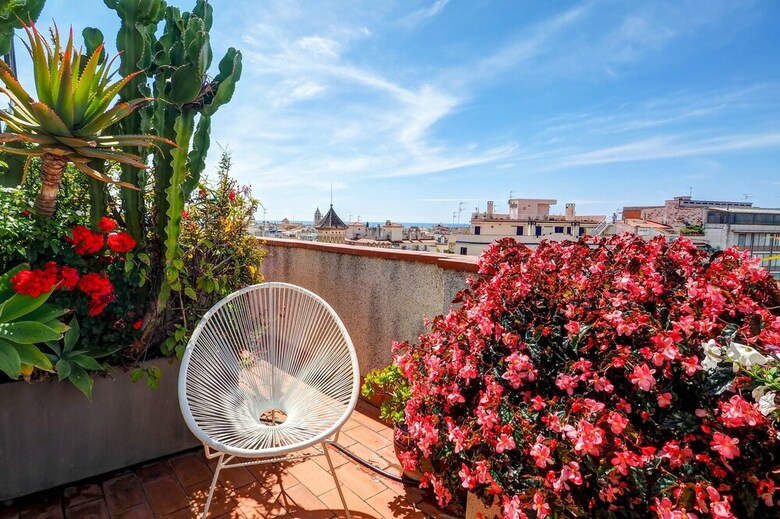 Secret Garden Apartment