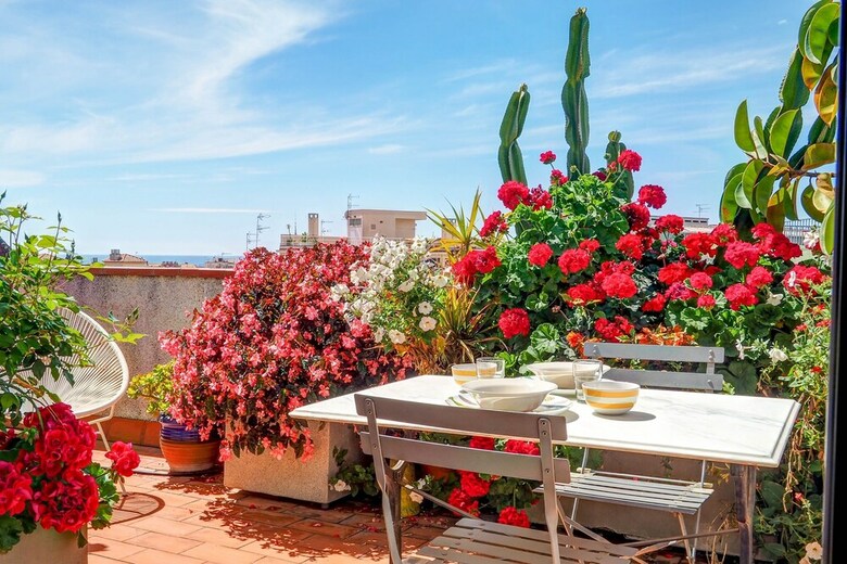 Secret Garden Apartment