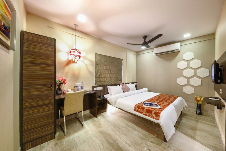 Hotel Narayani Enclave