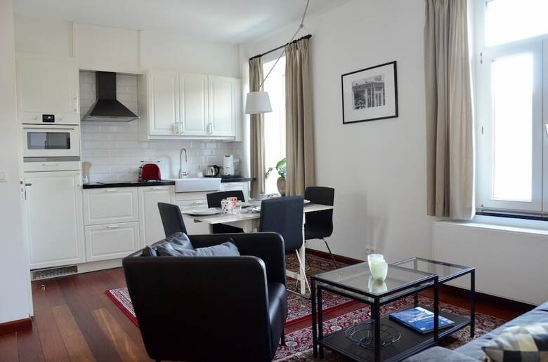Aparthotel Le Baron Apartments