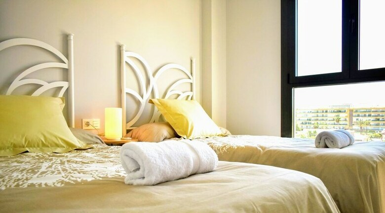 Apartamentos Luxury Los Alamos Beach