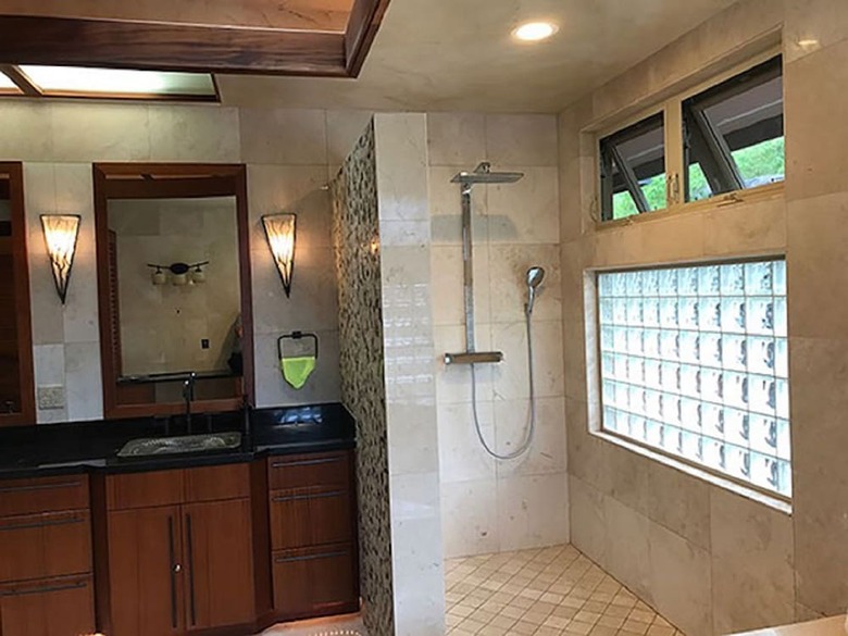 Makapono - Four Bedroom House